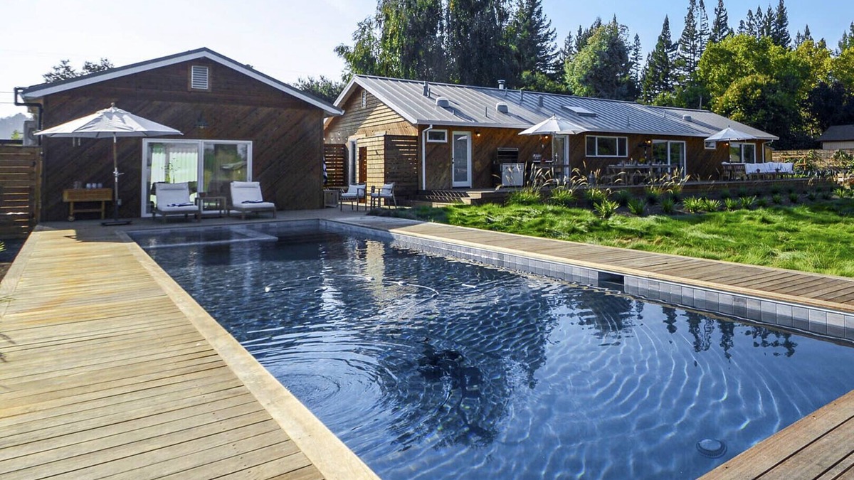 Freestone Villa | Beautifully Appointed MCM Home in Wine Country, Pool, Hot Tub, Gas Firepit