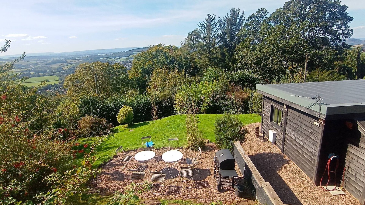 Redbrook House | Beautifully converted stone barn with lovely views of the Welsh Borders