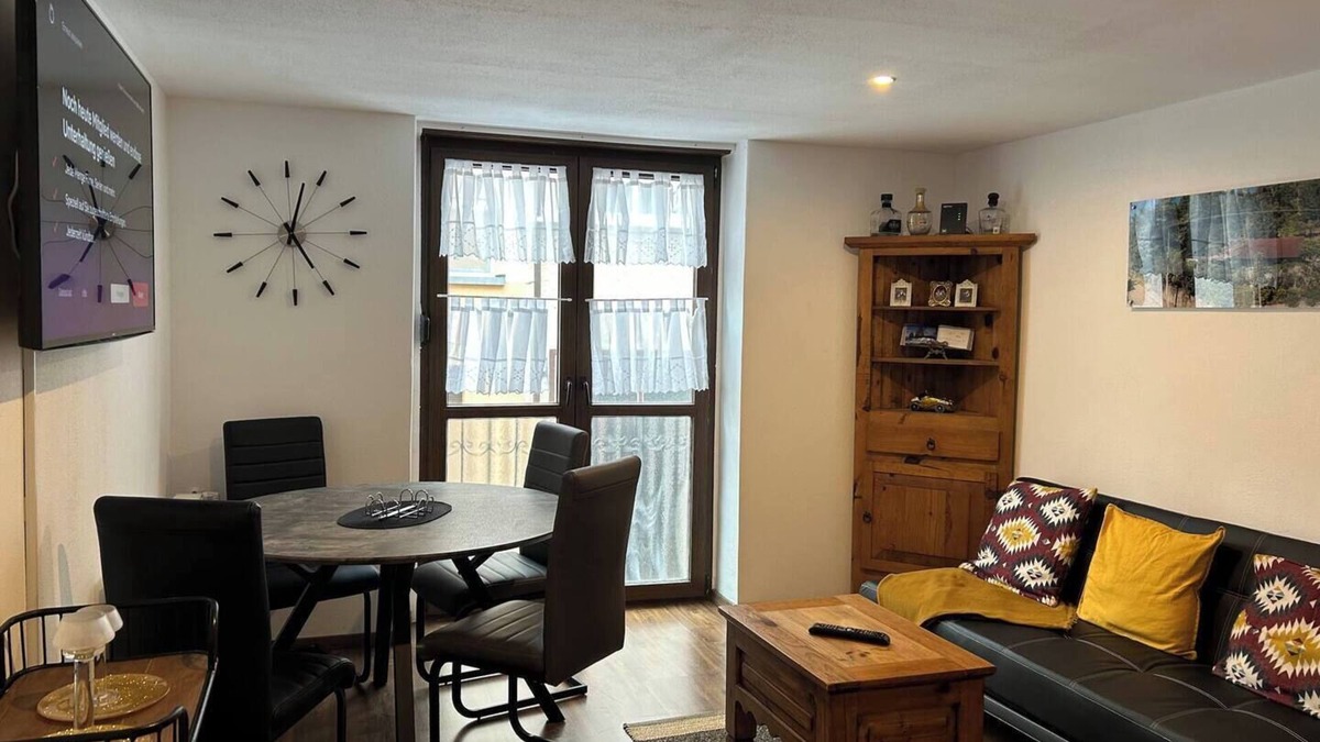 Kaimt Apartment | Beautifully located vacation apartment ("Anabella") in the center of Zell an der Mosel