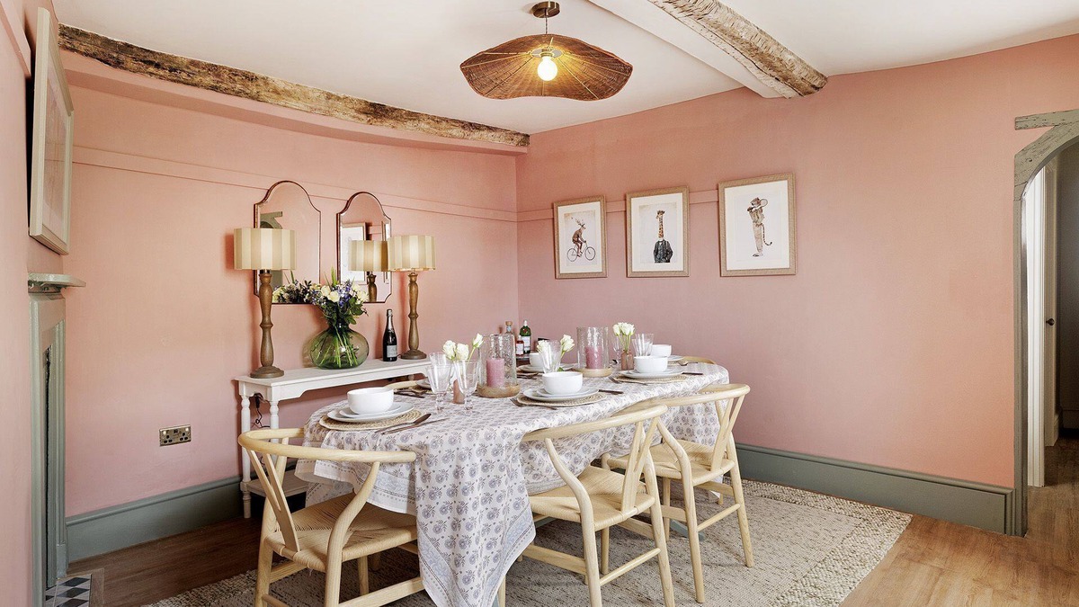 Cirencester Apartment | Beautifully presented dog friendly - The Barley Apartment
