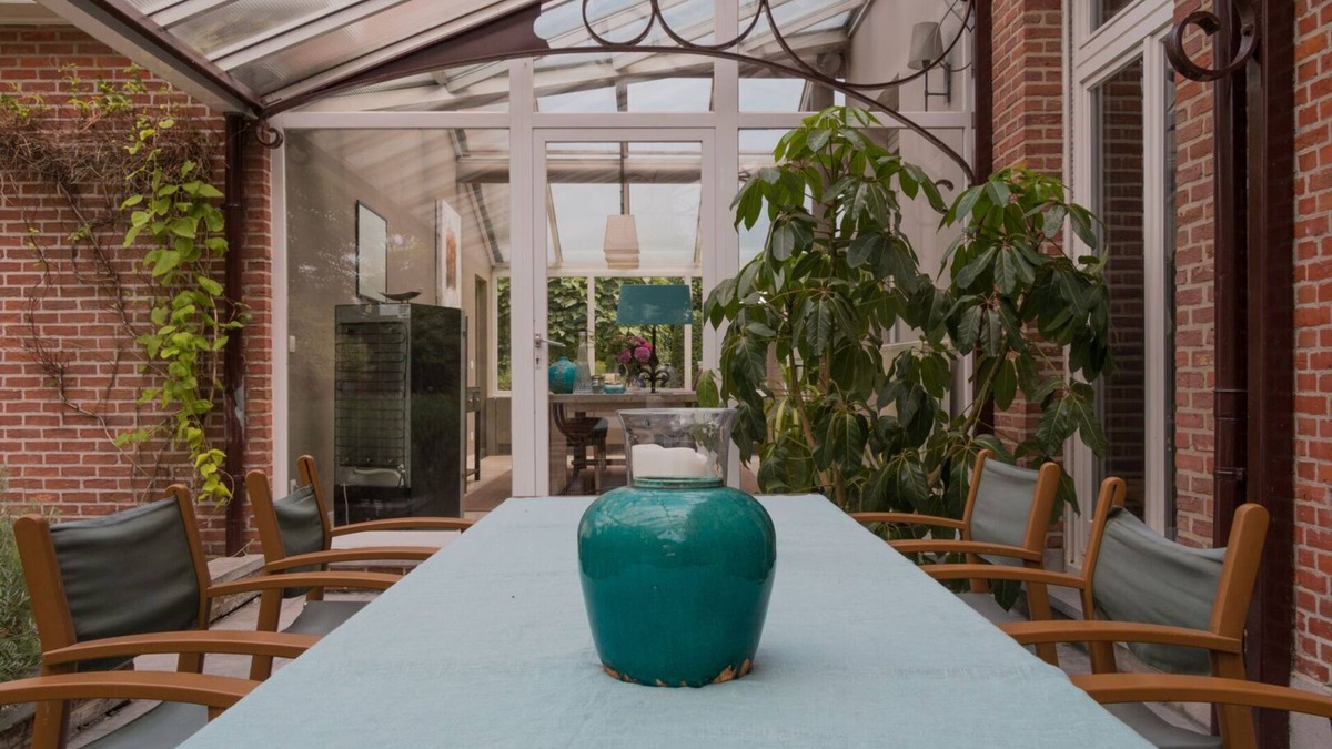 Bevel House | Beautifully renovated 1925 mansion - 4 rooms