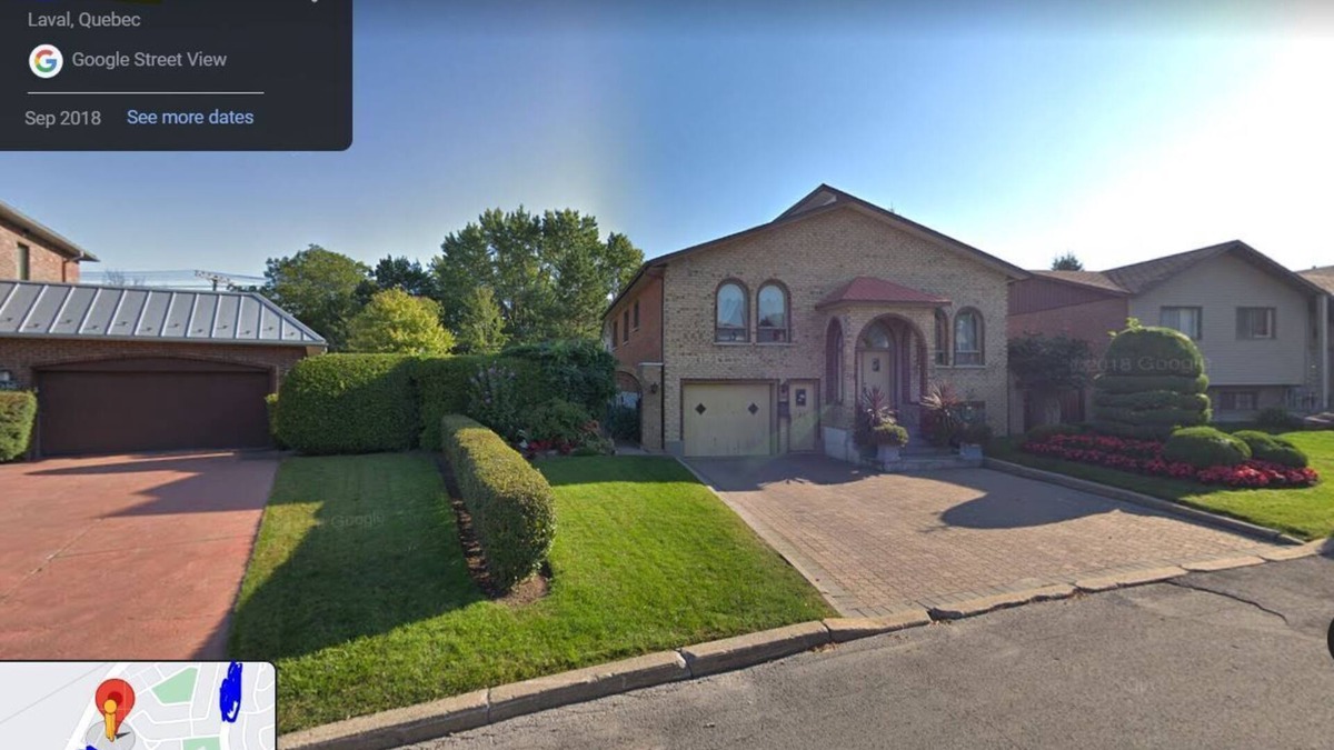 Laval House | Beautifully renovated house in Laval! Great Location! Free Parking!