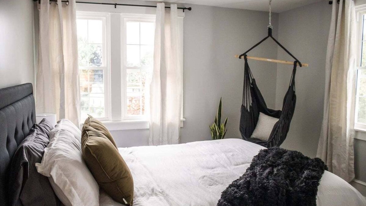 Witmer Apartment | ❤Beautifully Renovated Lancaster Apt❤