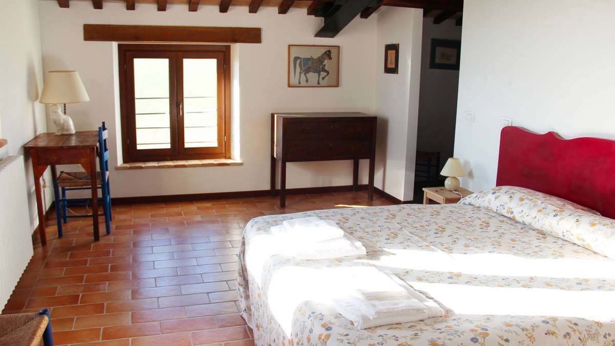 Montecassiano House | Beautifully restored farmhouse in Montecassiano countryside