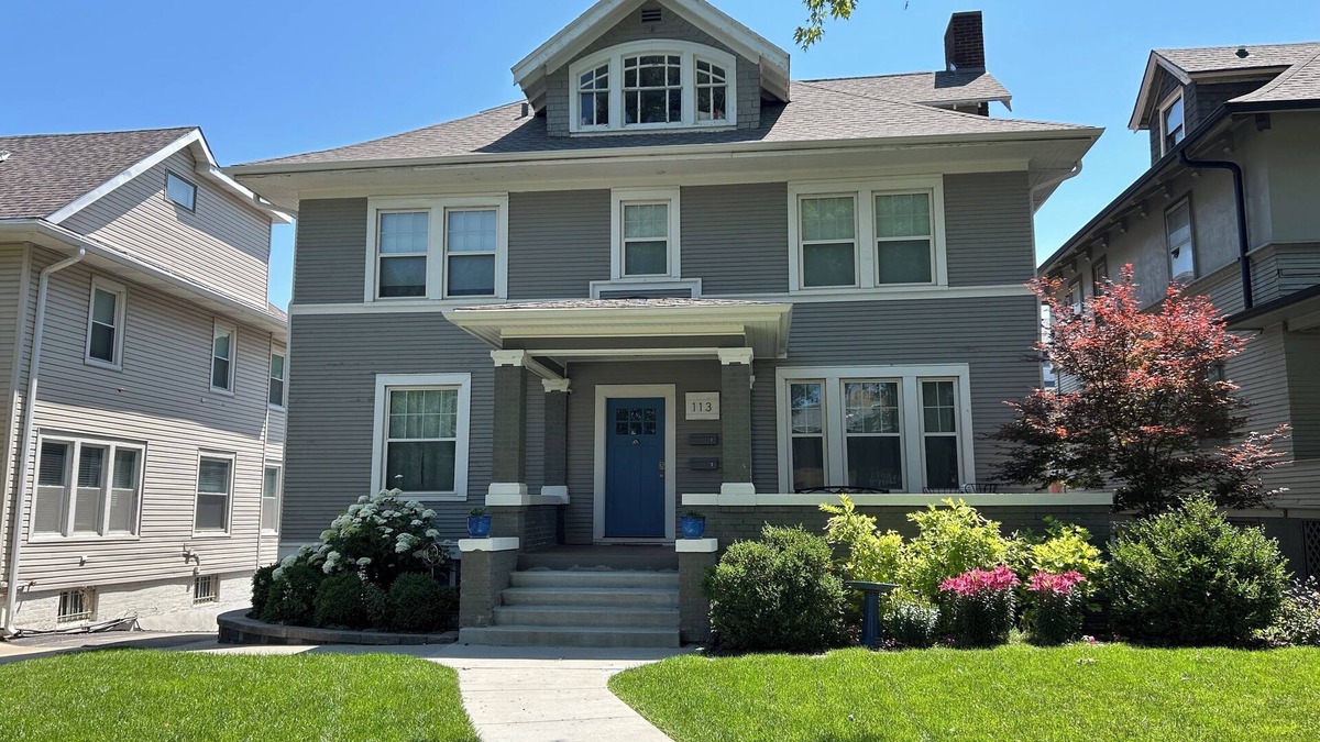 Midtown House | Beautifully restored home in historic Blackstone District