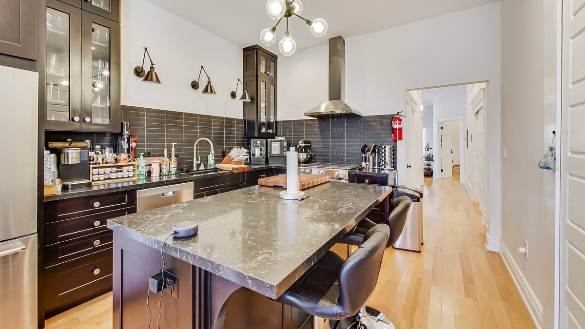 Castro District House | Beautifully updated, this modern apartment blends contemporary design with the rich history of the Castro—just steps from Harvey Milk’s former home and iconic camera shop, and above a favorite neighborhood coffee spot.