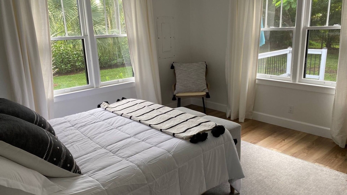 Old Town Hall House | Beautifully updated historic home! Oversize yard with extra parking.