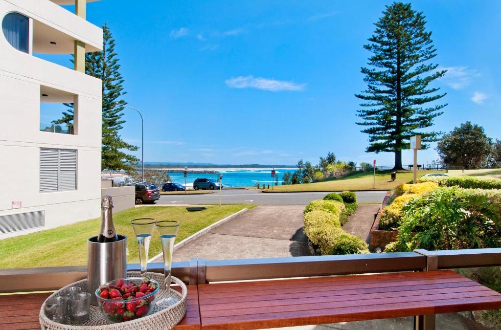 Port Macquarie Apartment | Beauty at the Beach - modern beachfront apartment