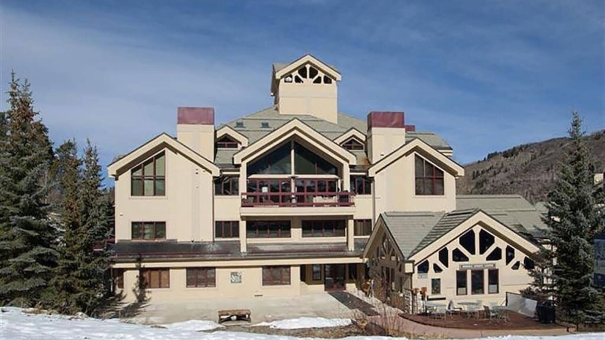 Beaver Creek Condo | Beaver Creek TRUE Ski-in Ski-out! Great in the summer too! A/C in the unit.