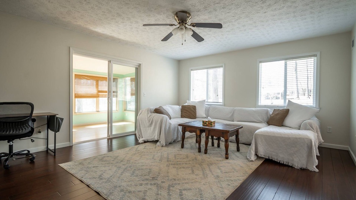 Winterville House | Beaverdam Creek Escape with yard