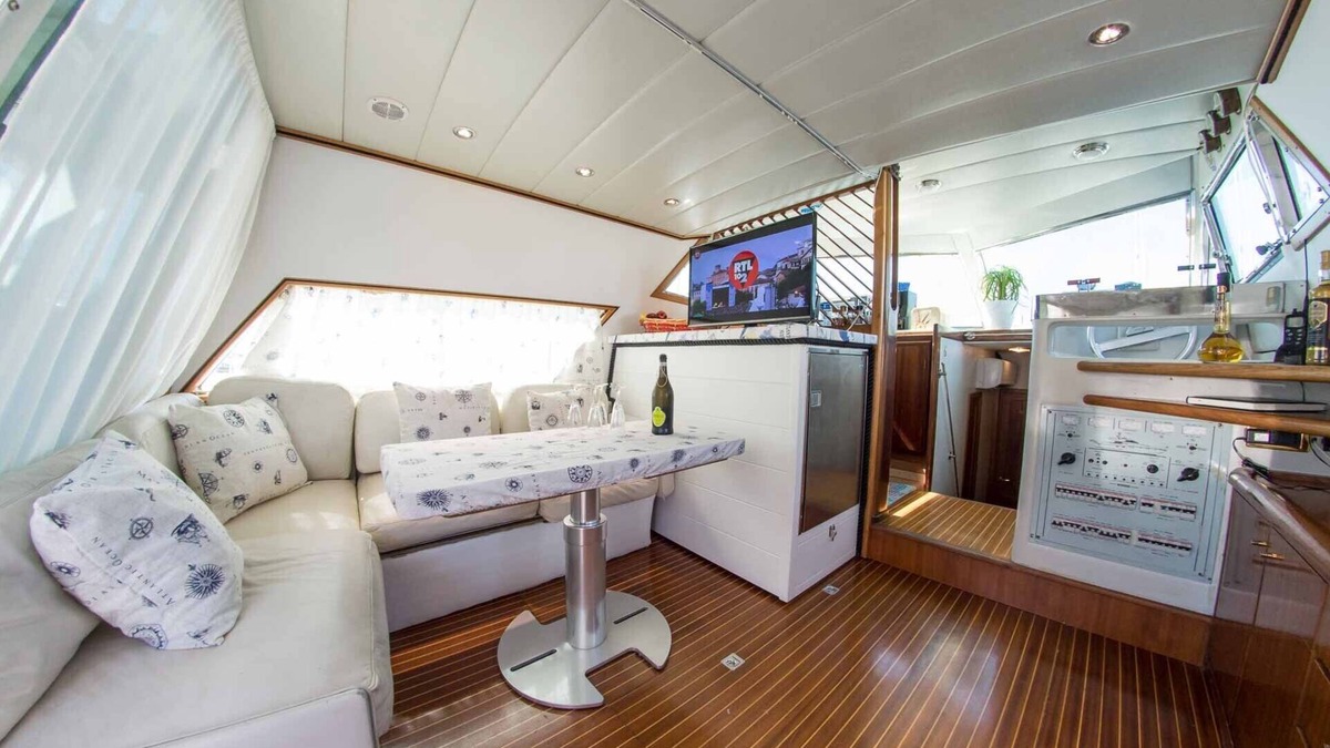 Palermo Boat Rental | BED AND BOAT IN MARINA VILLA IGIEA