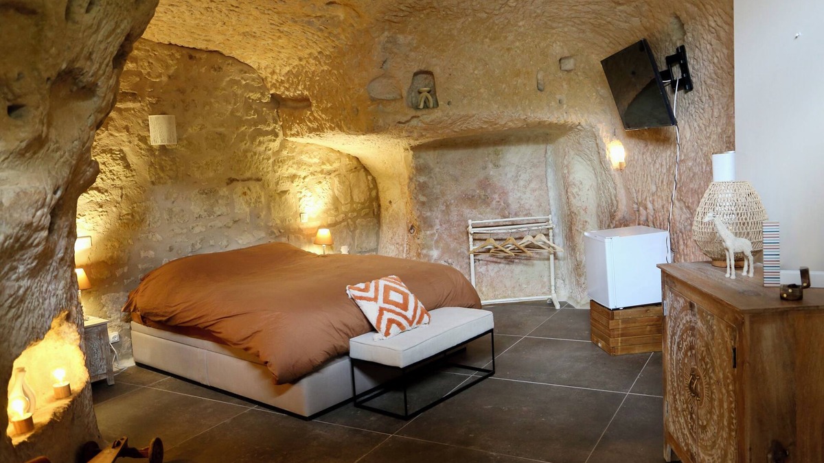 Beaumont House | Bed and breakfast near Futuroscope - La troglodyte
