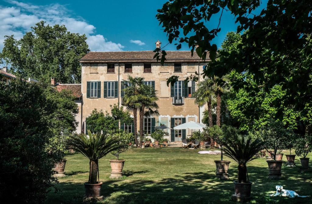 Cassinetta di Lugagnano Bed & Breakfast | Bed and Breakfast Locanda Lugagnano