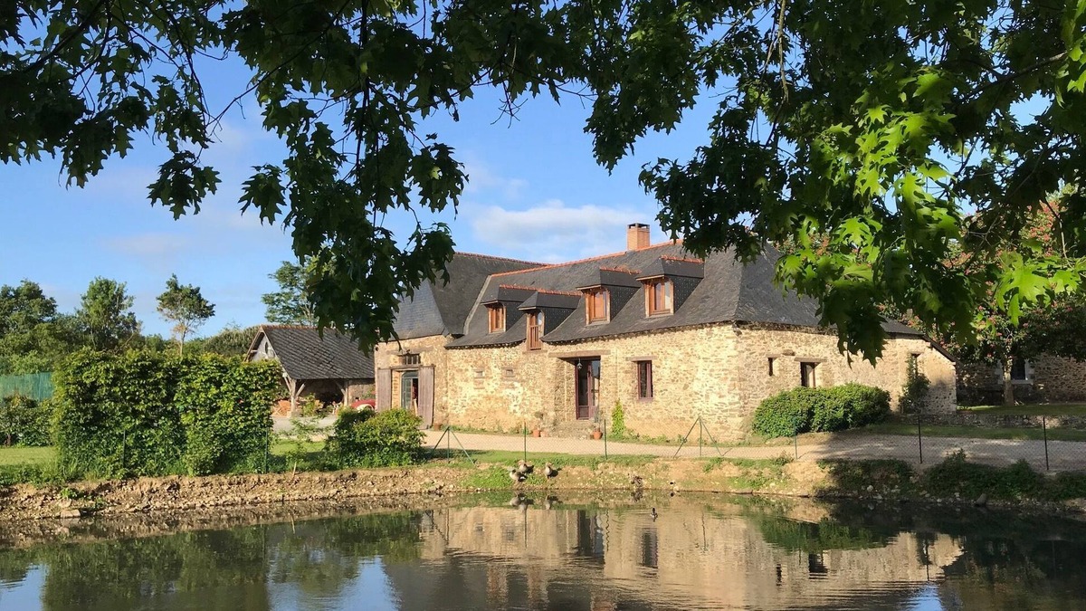 Gennes-sur-Glaize House | Bed and breakfast, calm, rest and relaxation.