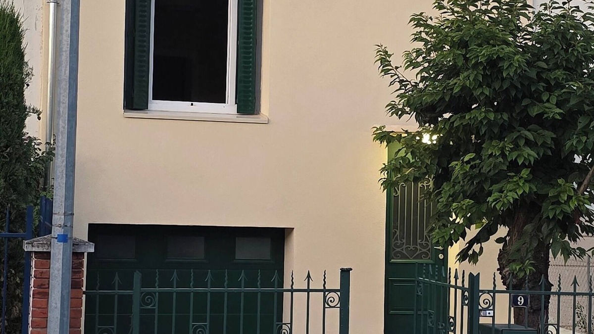 Vallieres House | Bed and breakfast in the city center