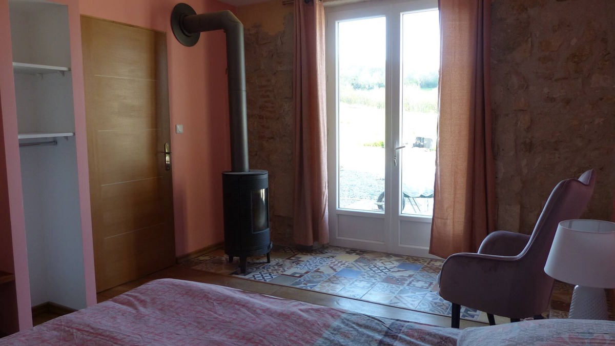 Saint-Loup House | Bed and Breakfast Au Clair De Loup