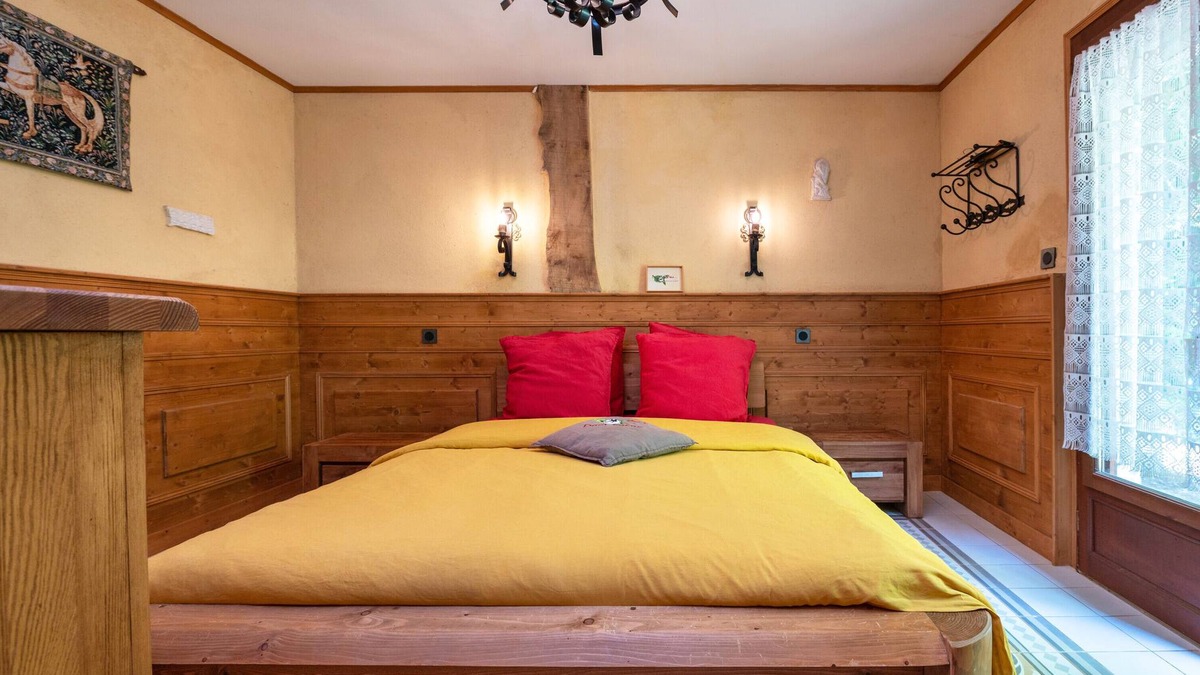 Pluvigner Bed & Breakfast | Bed and Breakfast 'Gauvin' with Shared Terrace, Shared Garden and Wi-Fi