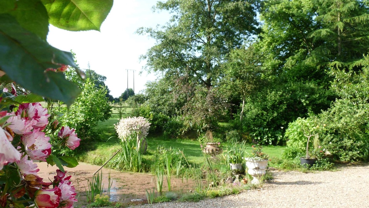 Chateau du Loir House | Bed and breakfast abalone