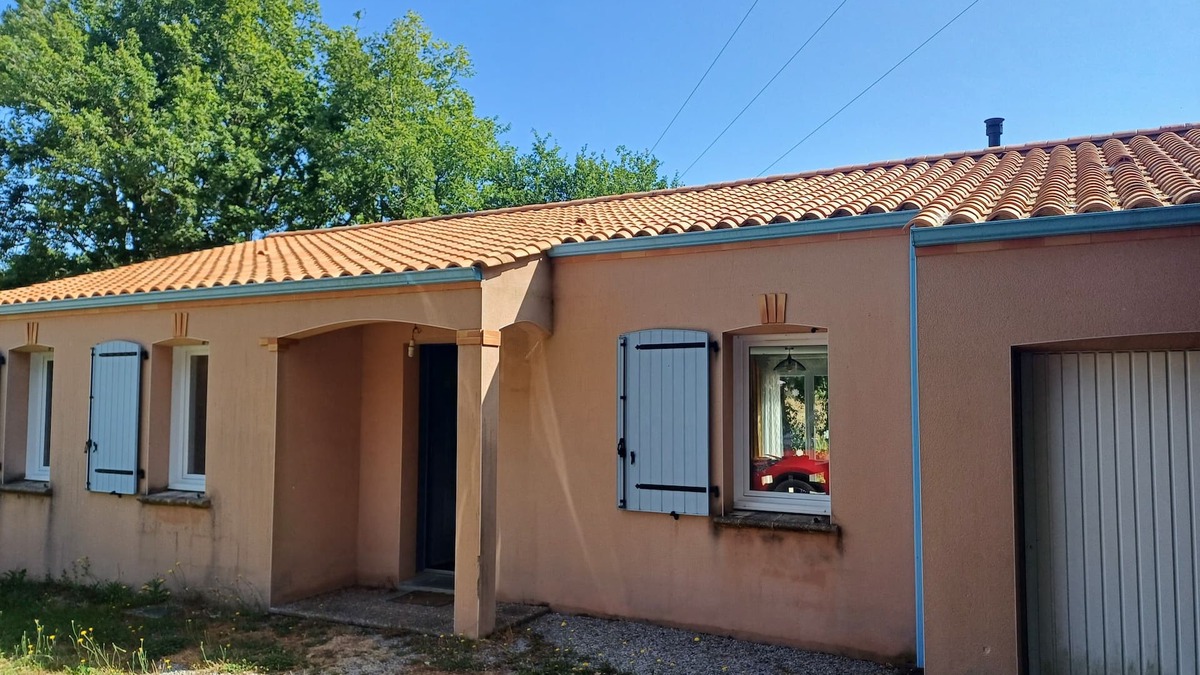 La Boissiere-des-Landes House | Bed and breakfast