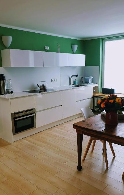 Oberursel Apartment | Bed and Pool