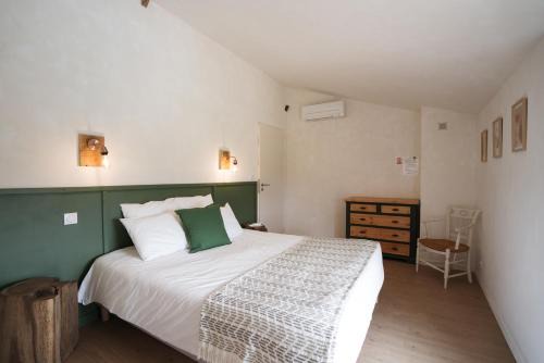La Bastide-Clairence Bed & Breakfast | Bed & Breakfast Perbos 1556