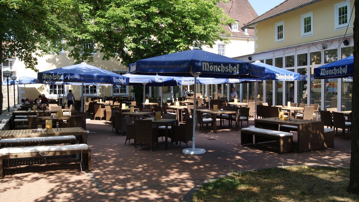 Wuelfel Hostel | Bed'nBudget Expo-Hostel Rooms