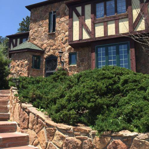 Evergreen West Central Bed & Breakfast | Bed and breakfast
