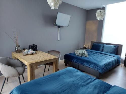 Boxtel Bed & Breakfast | Bed & Wellness Boxtel, 4 persoonskamer met eigen badkamer