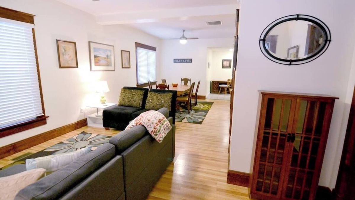 Bedford House | Bedford Bungalow