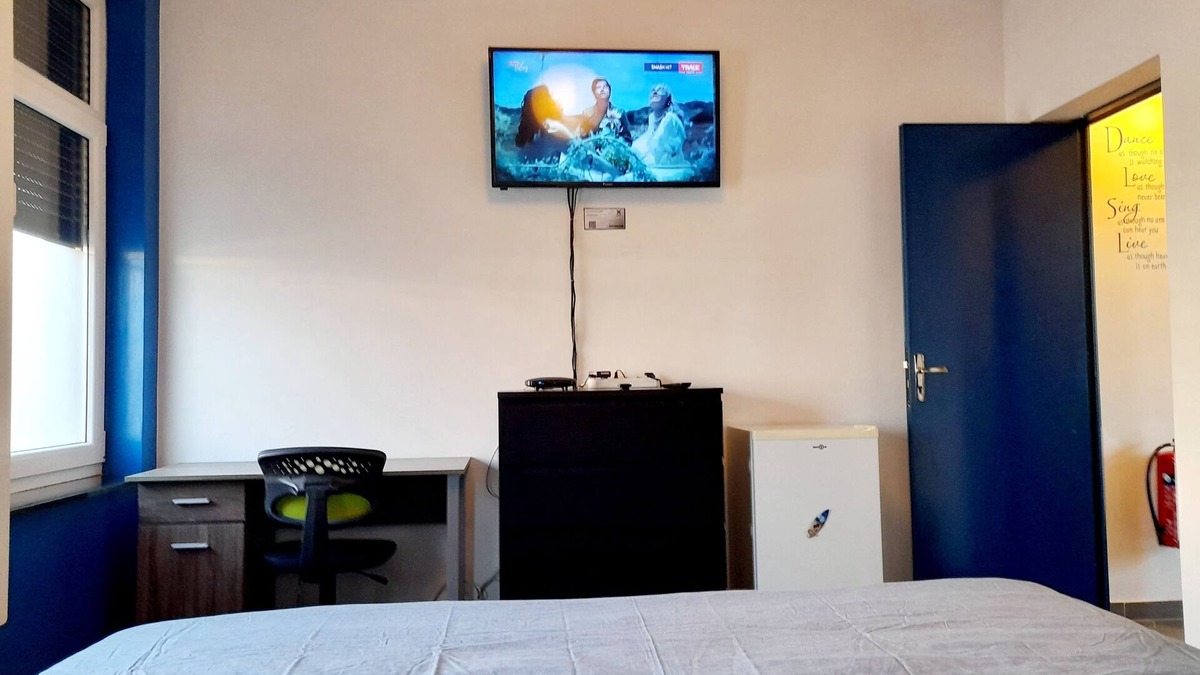 Mons House | Bedroom 1, 12m square with 1 bed 1m80 x 2m with Wifi, TV and fridge