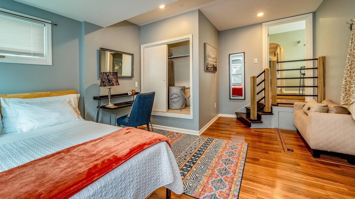 Rochester Apartment | Beds on Berkeley in the Park Avenue neighborhood