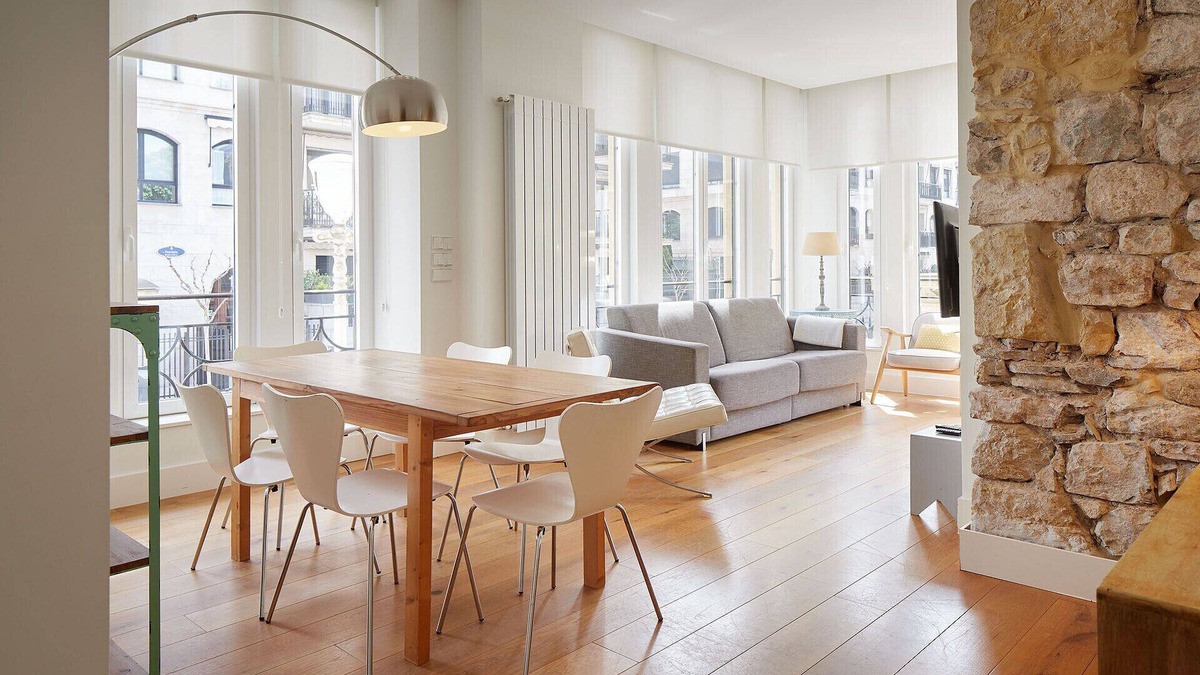 Egia Apartment | Beduria | The Rentals Collection
