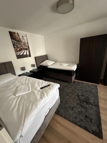 Biebertal House | bee Apartment 10 Betten für Gruppen & Monteure PS5