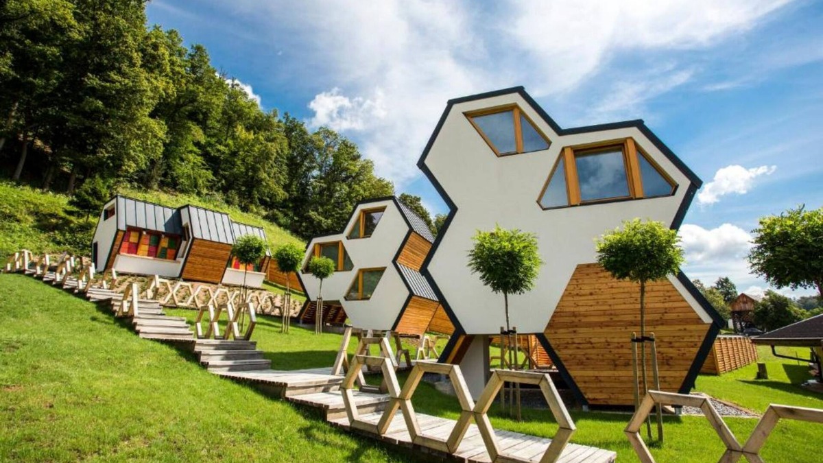 Mozirje Ski Chalet | Bee House Flip, Mozirje, Slovenia