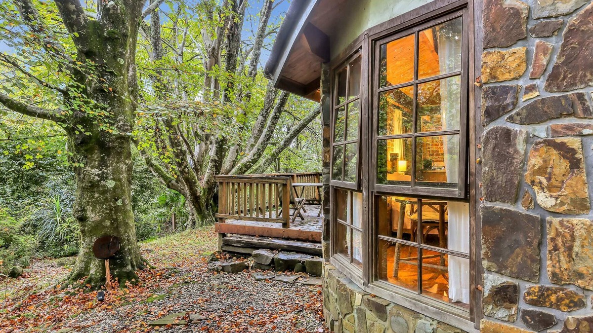 Olinda Apartment | Beech - 2 Perrins Creek Rd Olinda