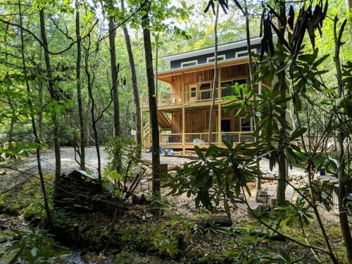 Black Mountain Ski Chalet | Beech Creek Cabin, lower unit, Black Mountain