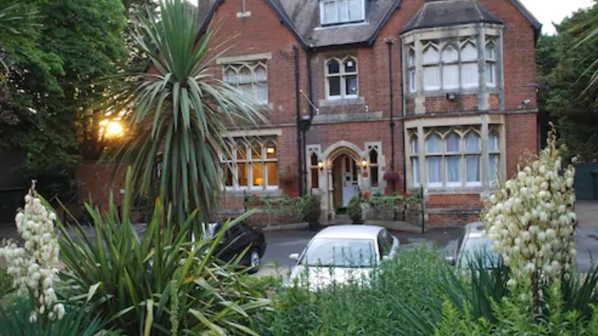 Reading Hotel | Beech House Hotel