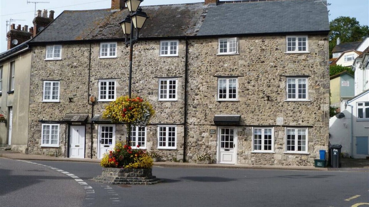 Beer House | Beer Lace Shop - Four Bedroom House, Sleeps 8