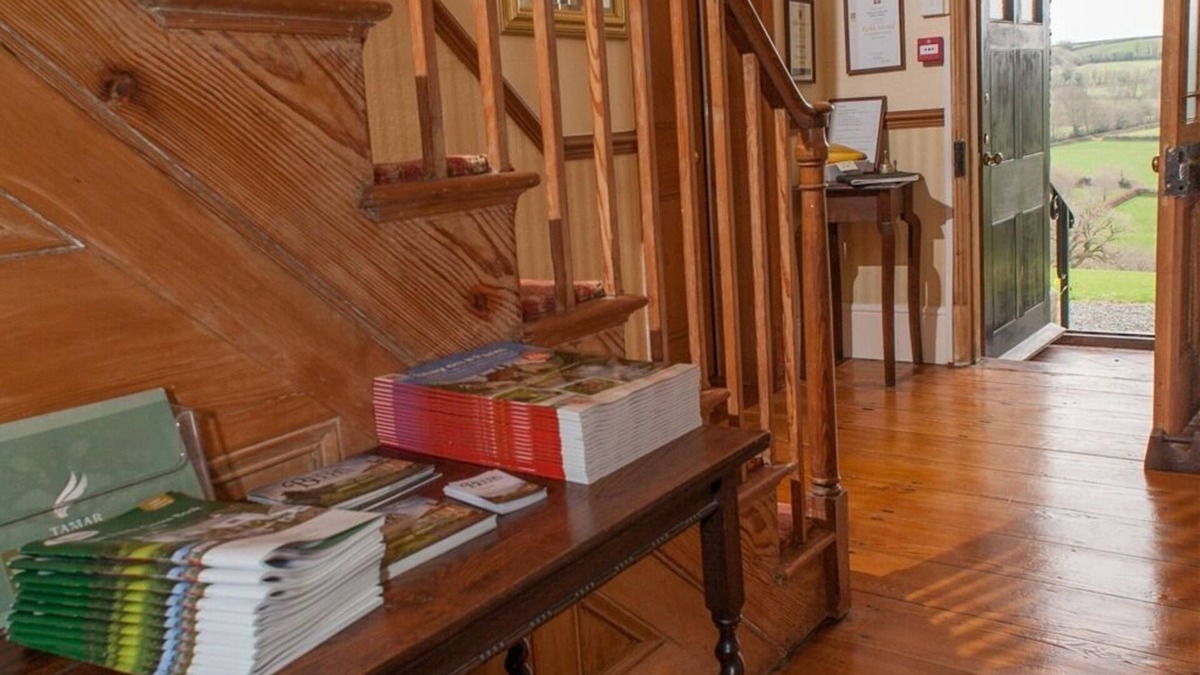 Milton Abbot Bed & Breakfast | Beera Farmhouse