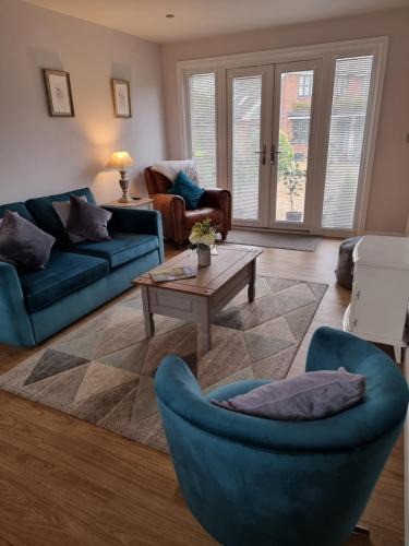 Melton Constable House | Begonia Cottage
