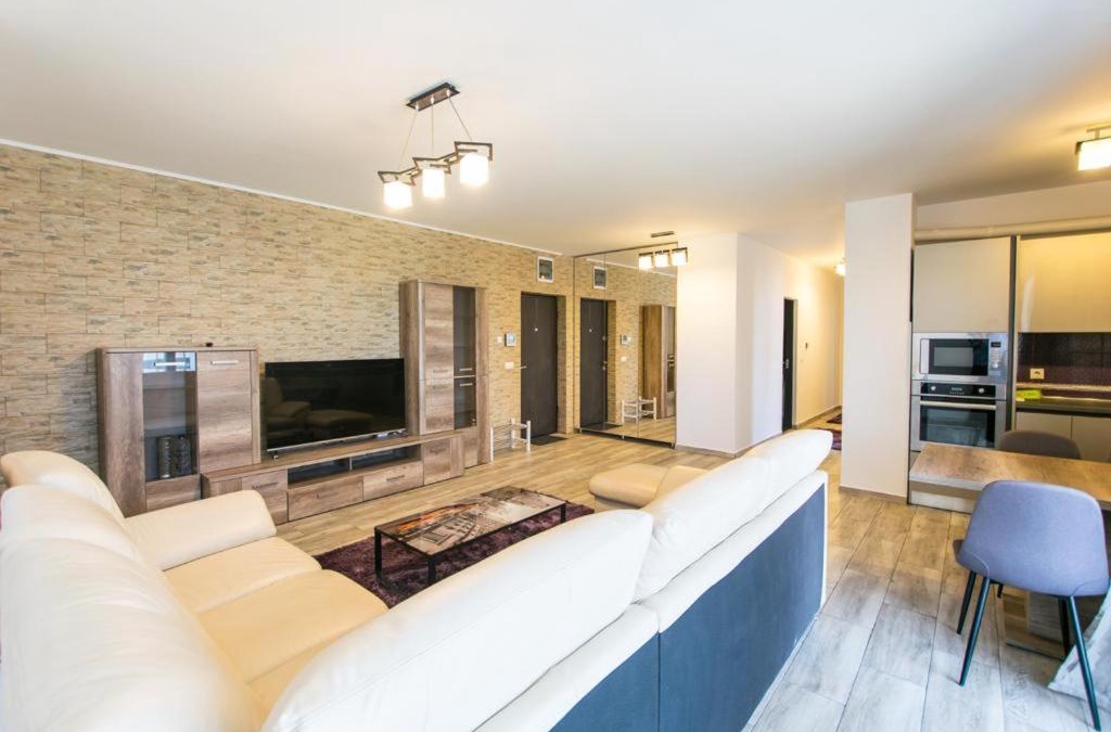 Cluj-Napoca Apartment | Beige Apartment Riviera