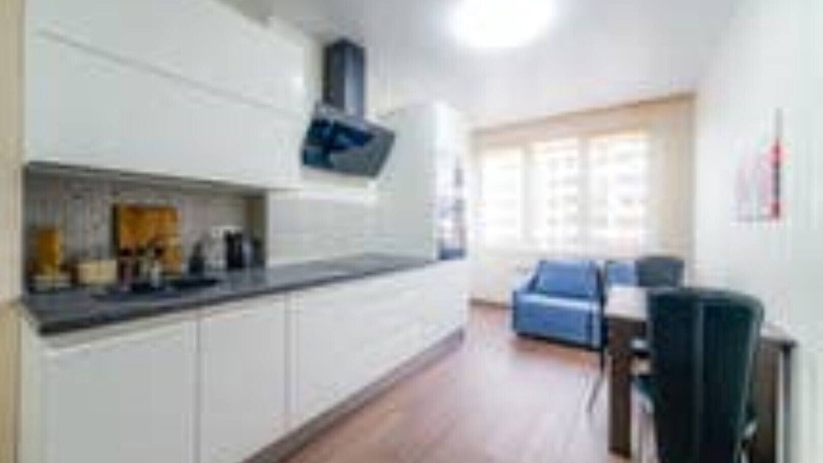 Pervomaysky District Apartment | Beige by Picasso Apartments | ТЦ Dana Mall, Метро
