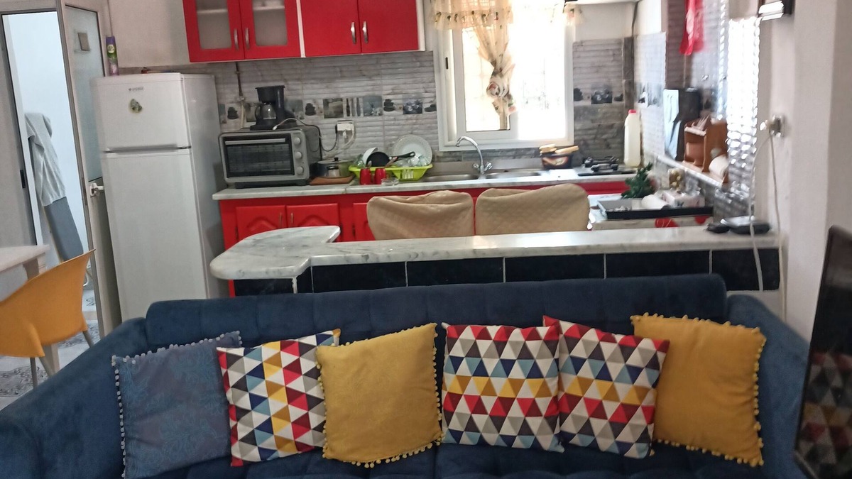 El Mourouj Apartment | Bel Appartement Avec Terrasse vue Grandiose Proche du c/Ville Tunis des Transp