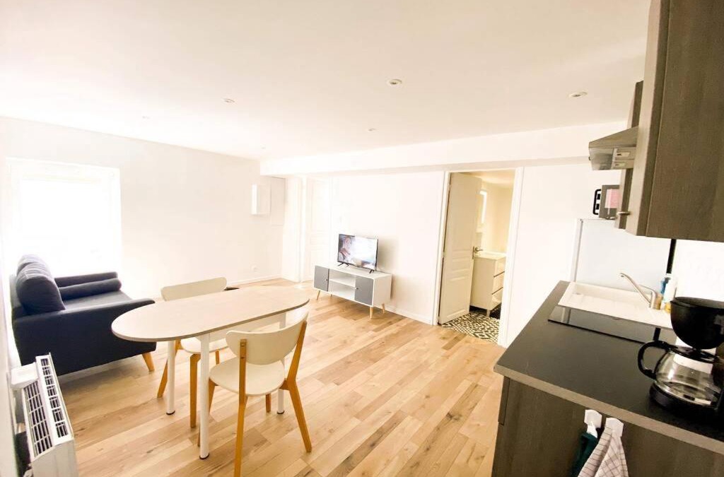 Le Coteau Apartment | Bel appartement de 40 M2 dans petite copropriété