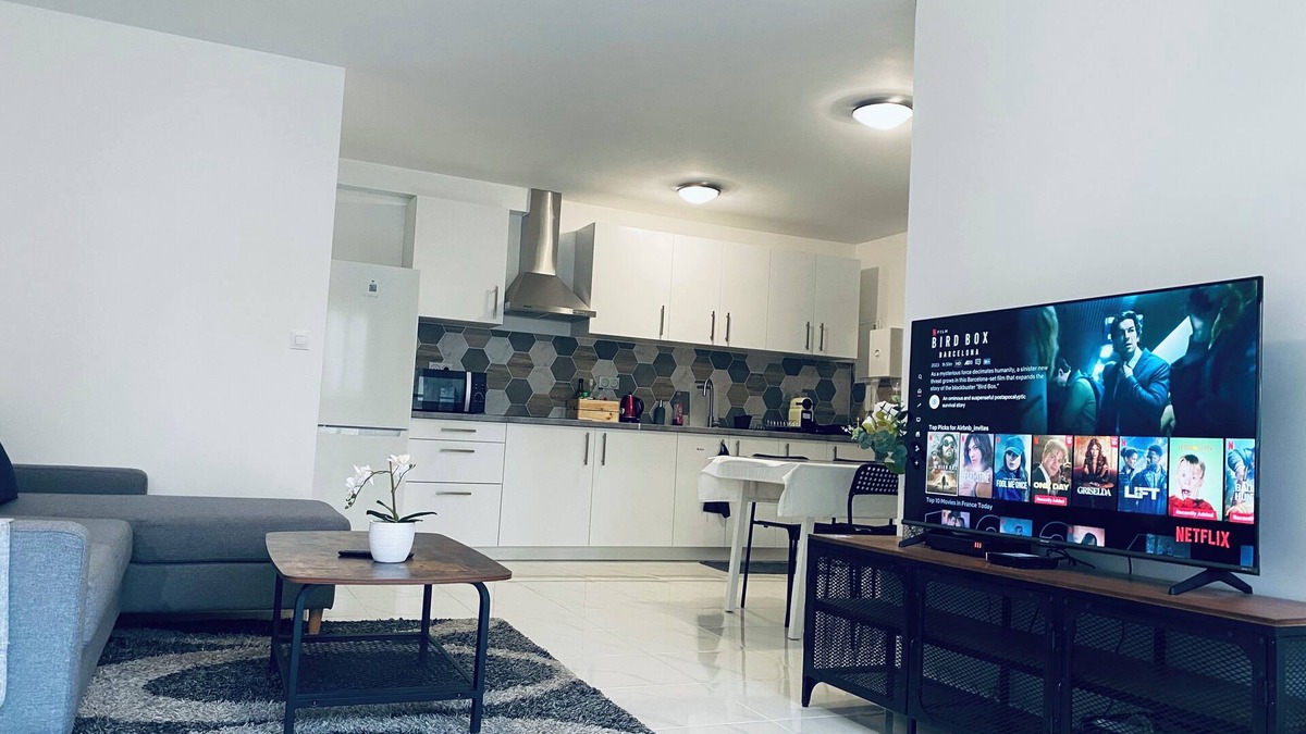 Vitry-sur-Seine Apartment | Bel Appartement Parisien F3/56m2: 2 Chambres+3 Lits+parking »paris»orly