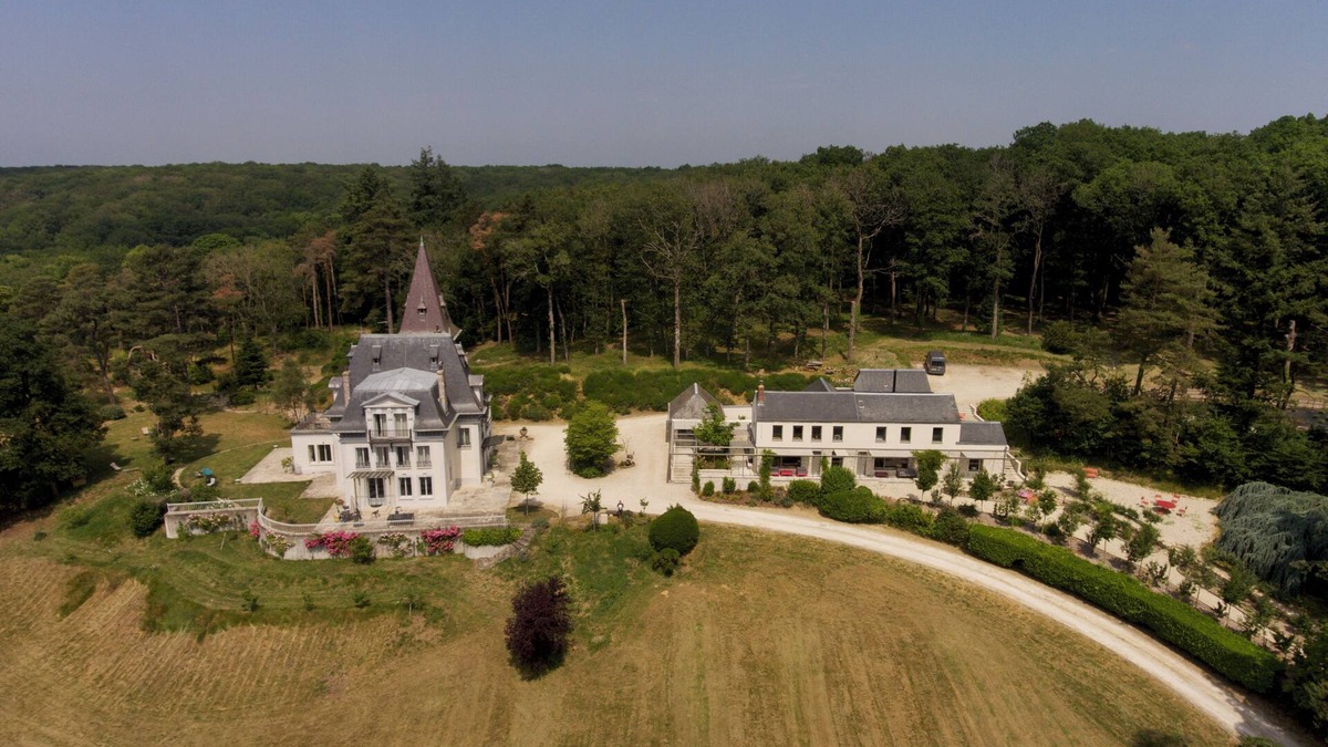 Dourdan Other | Belair Castle