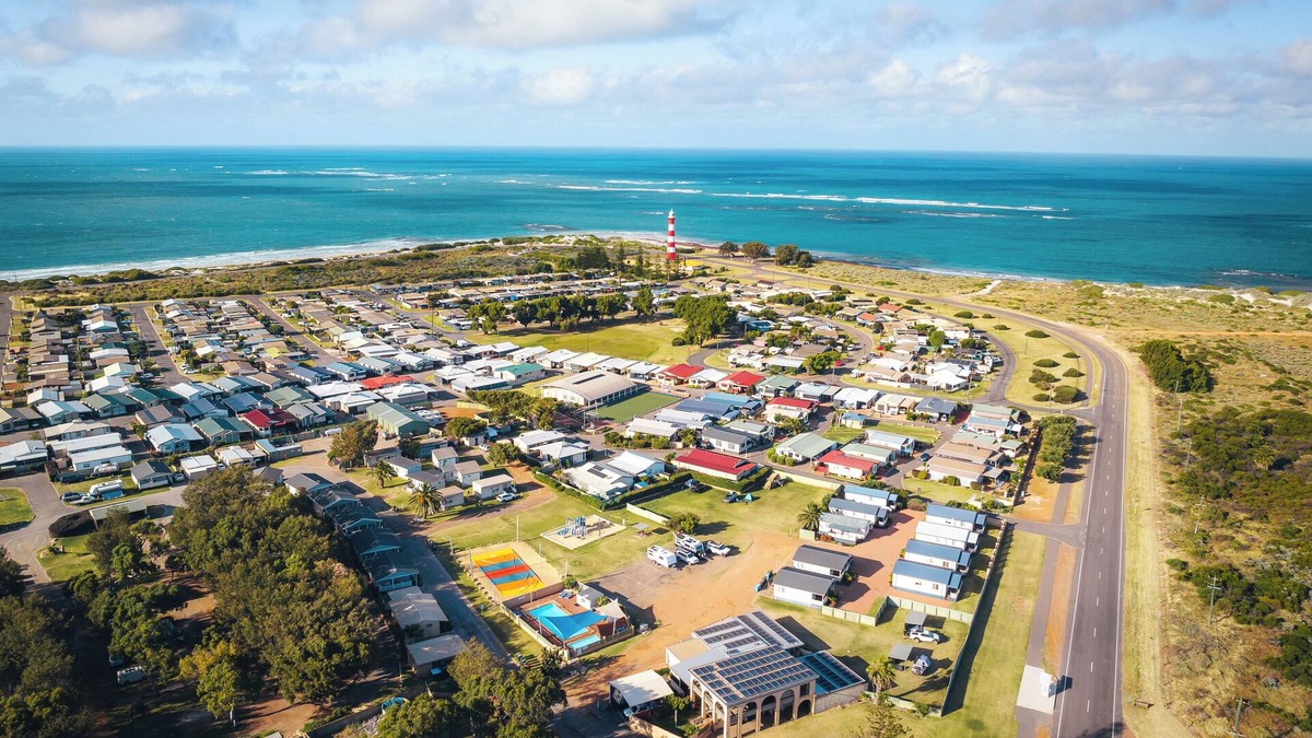 West End RV Rental | Belair Gardens Caravan Park