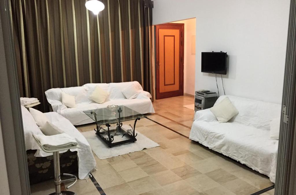 Cite Bel Air Apartment | Belaire host appartment