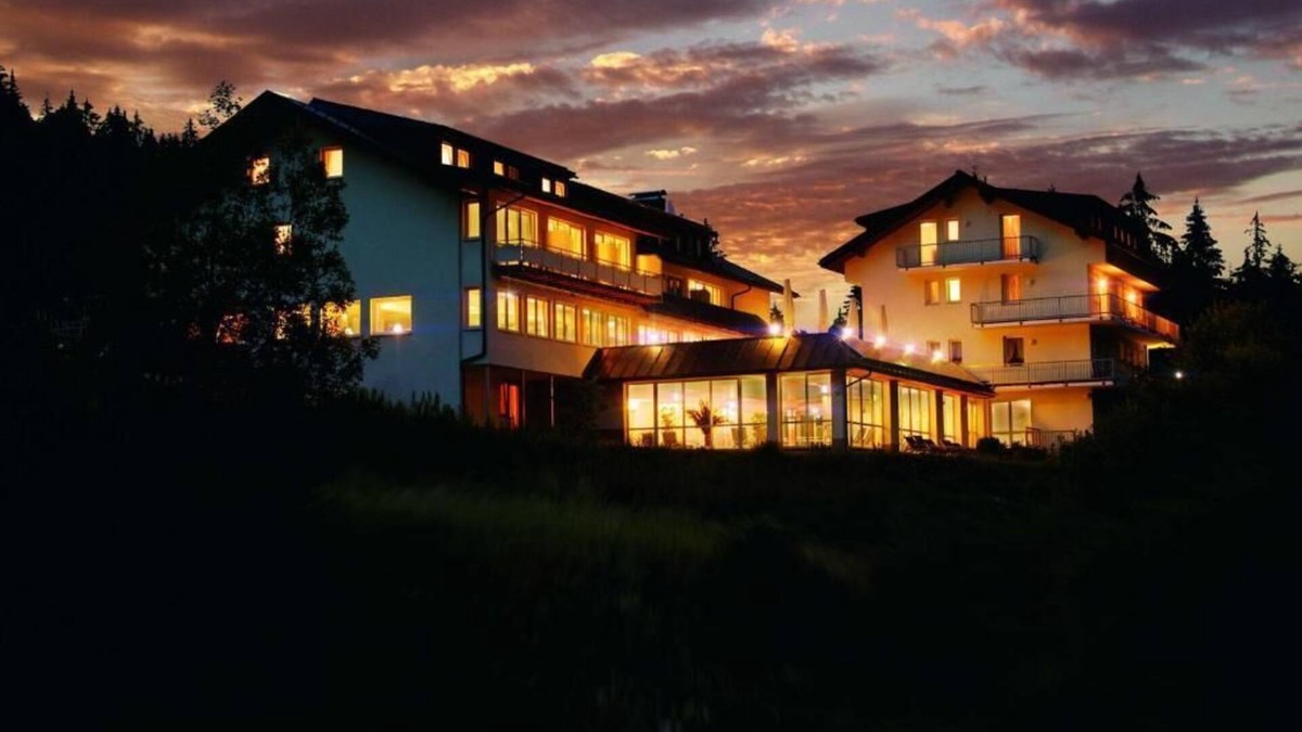 Untermulten Hotel | Belchenhotel Jägerstüble