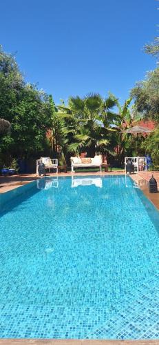 Lahebichate Bed & Breakfast | Beldicolors